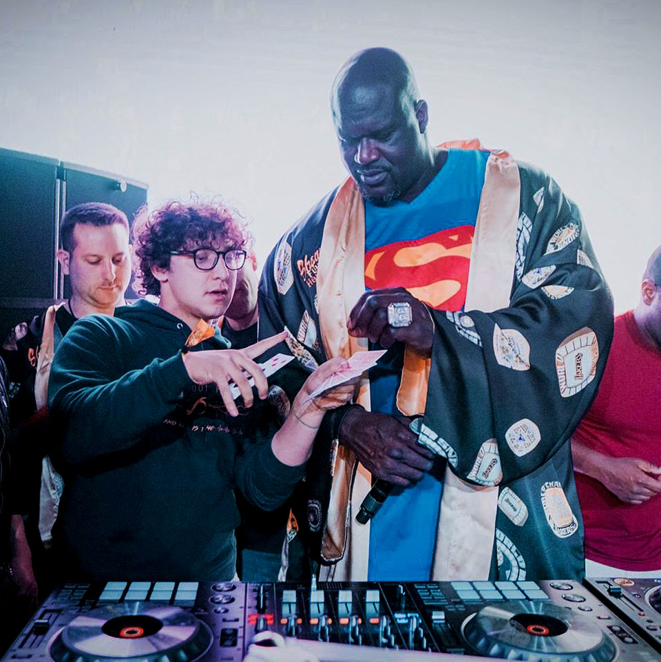 Magic with American basketball player Shaquille O'Neal